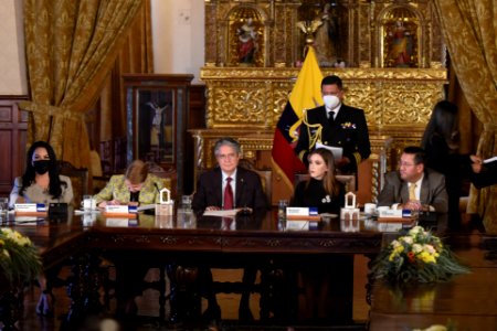 Firma del Registro Único contra la Violencia, con la presencia de la ministra Alexandra Vela. 27-09-2021 (51524382396)