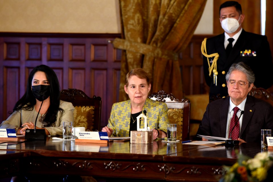 Firma del Registro Único contra la Violencia, con la presencia de la ministra Alexandra Vela. 27-09-2021 (51525281880)