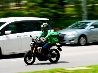 Food delivery - Flickr - GeorgeTan ^2...thanks for millionth support