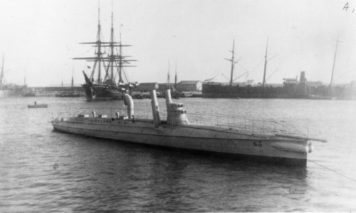 French torpedo boat, No-63 at Toulon where she served in a coast defense role from 1884-1895 (50790737571)