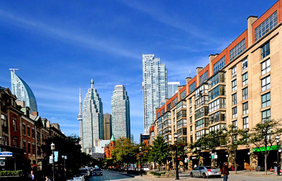 Front St E Toronto. (49975446186)
