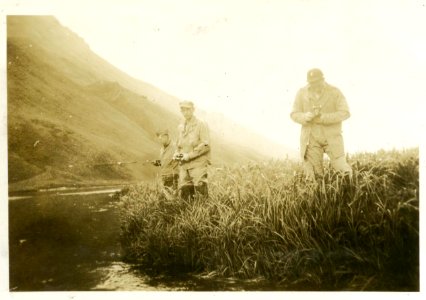 Fugate 3 men fishing067 (25356871012)