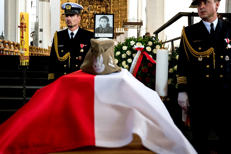 Gdańsk pogrzeb Inki i Zagończyka (29008266280)