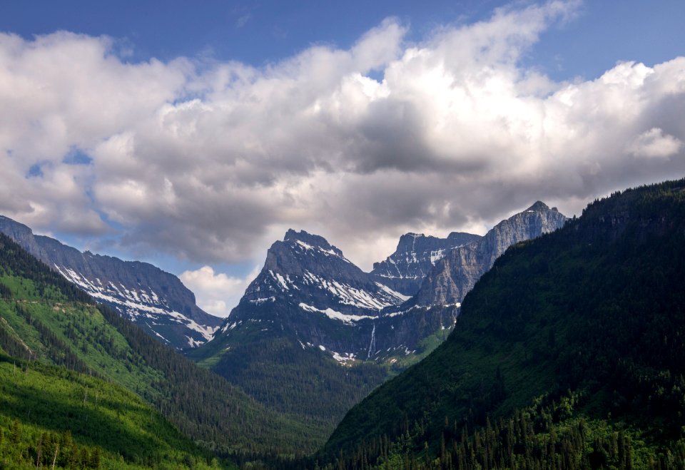 Glacier Landforms Hanging Valley, Birdwoman Falls (32465021312)