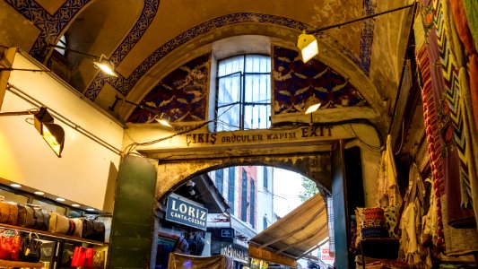 Grand bazar d'Istanbul (48985976172) photo