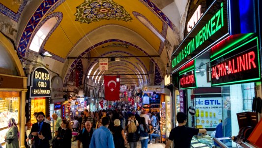Grand bazar d'Istanbul (48985783471) photo