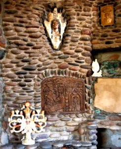 Guest Room Fireplace (14242493820)