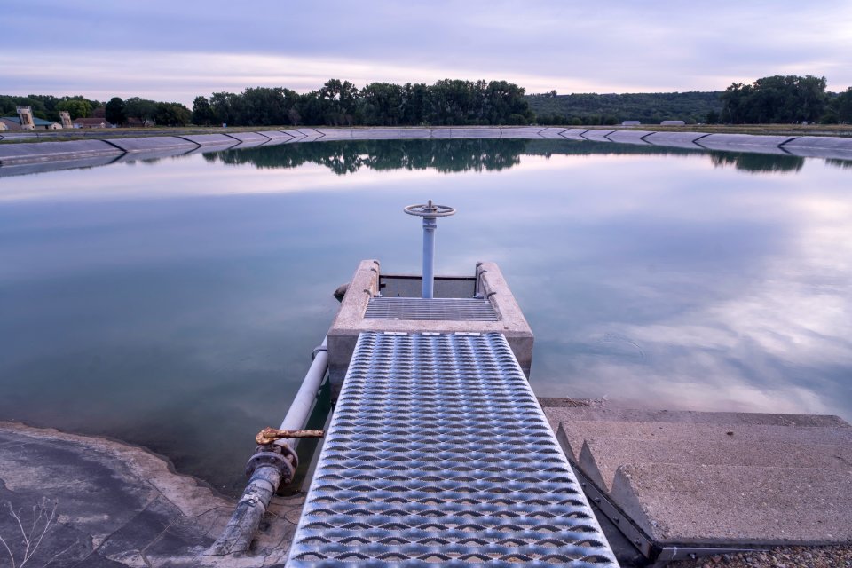 Hatchery Pond Valve (51372009056)