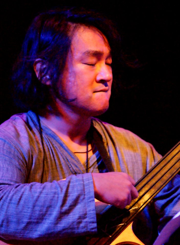 Henry Threadgill & Zooid, 16 november 2011 BIM - Stomu Takeishi (50862631318)