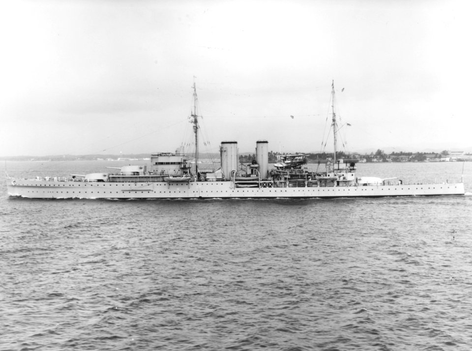 Heavy Cruiser HMS Exeter (38) Off Coco Solo canal zone, circa 1939. (51145500317)