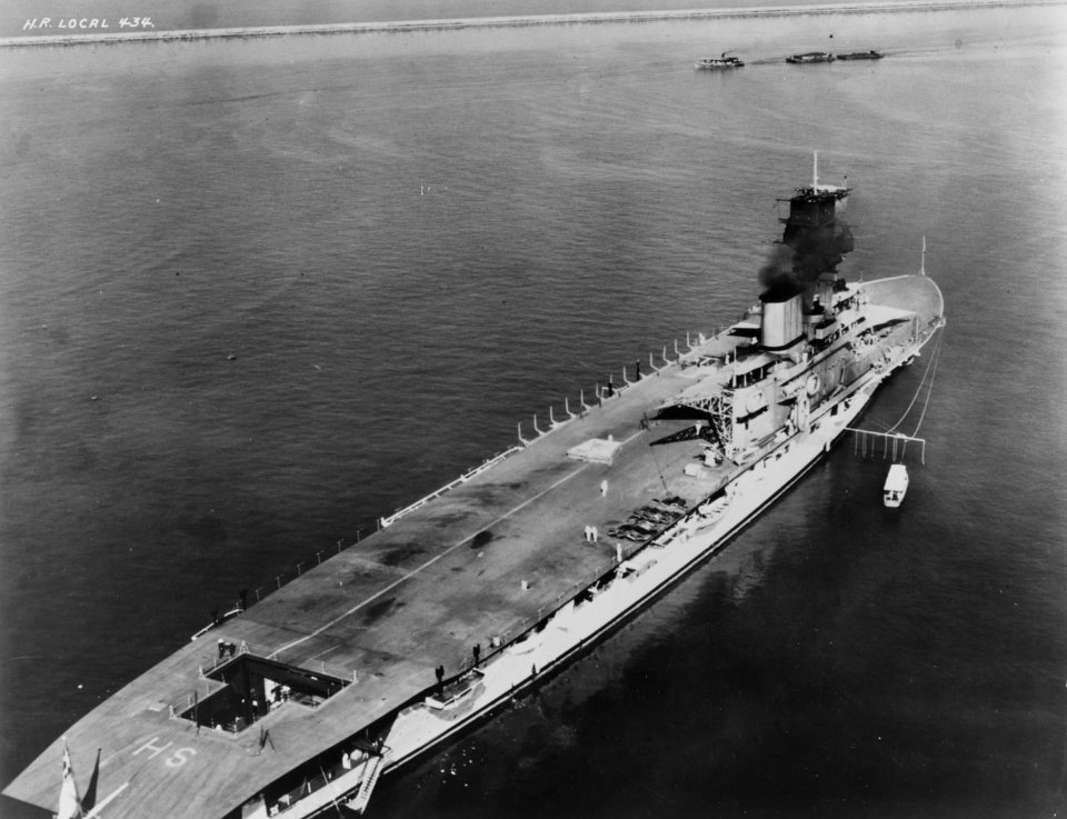 HMS Hermes (95) in the Suez canal i think. (49693640788)