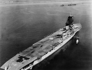 HMS Hermes (95) in the Suez canal i think. (49693640788)