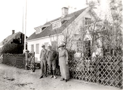 Hjalmar Wijk, Anna Wijk, Nils Andersson - SMV - MM 0058
