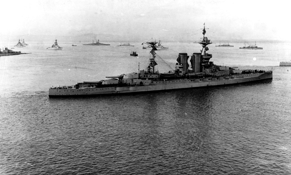 HMS Barham (50655976493)