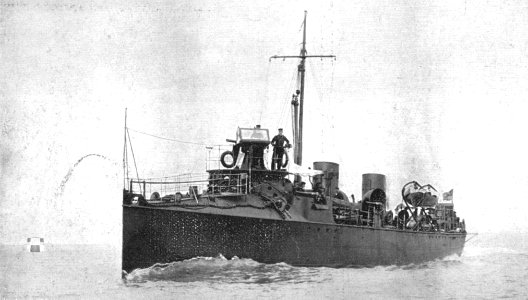 HMS Hunter in 1895. (51068786282)