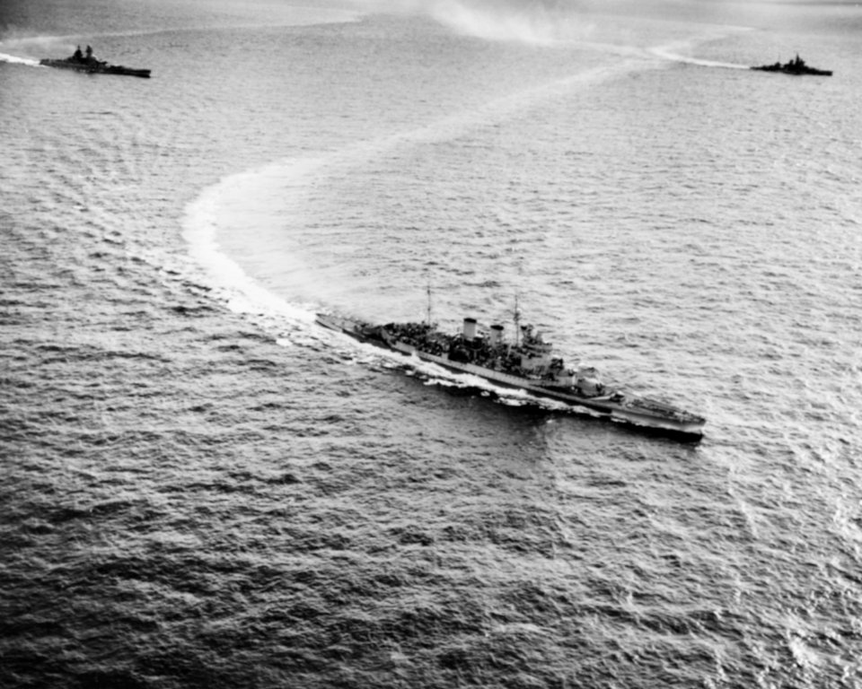 HMS Renown (51097449466)