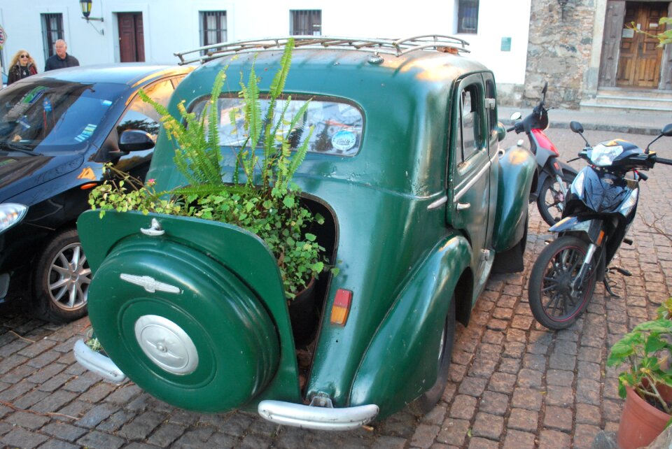 Colonia del sacramento old car uruguay
