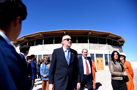 INAUGURACIÓN EDIFICIO TALLERES Y FIRMA CONVENIO EMPRESAS Y COLEGIO DON BOSCO DE CALAMA (27802831327)