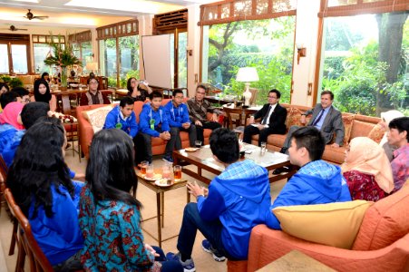 Indonesian STEM Students Return from U.S. Science Competition (17850157301)