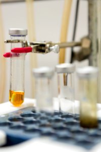Inside the Medicinal Chemistry Lab (46159345235)