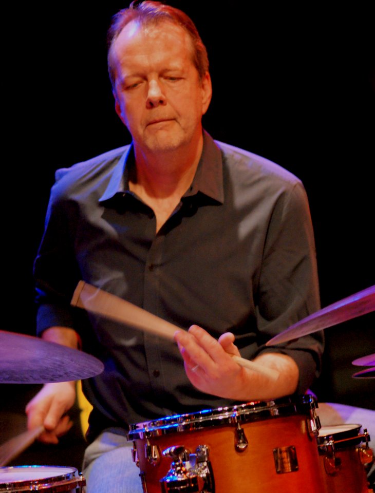 Ingrid Laubrock Quintet 9 maart 2013 BIM Amsterdam - Tom Rainey (50972616877)