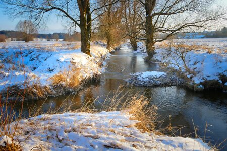 Winter waters bach