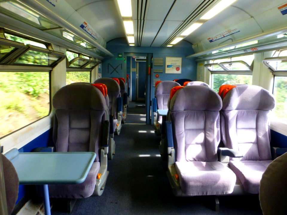 Inside-Class317732-P1410443 (35943442900)