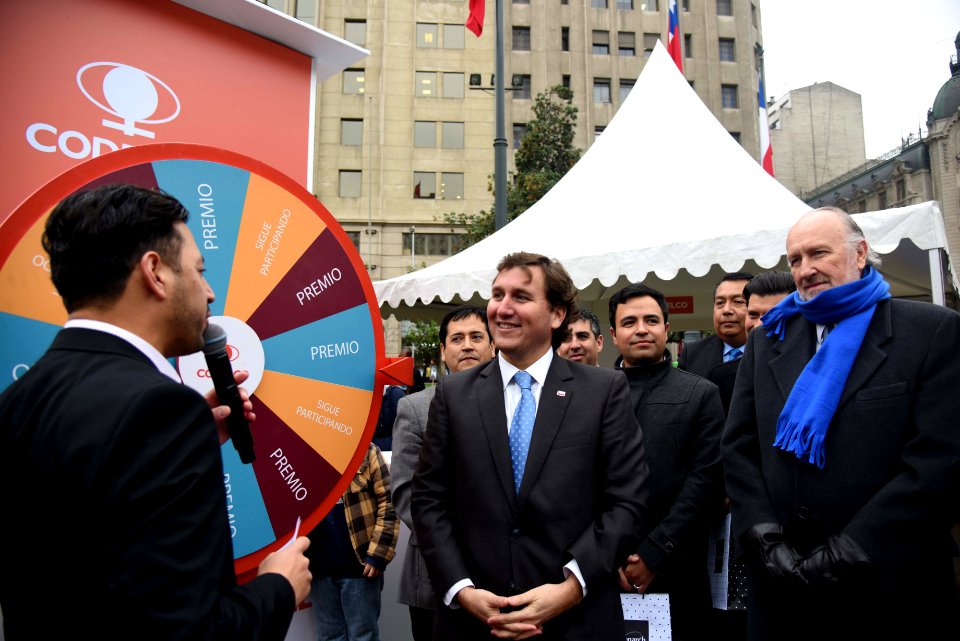 INTERVENCIÓN URBANA DE MINERÍA EN LA PLAZA DE LA CONSTITUCIÓN (43545473795)