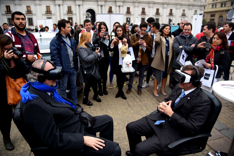 INTERVENCIÓN URBANA DE MINERÍA EN LA PLAZA DE LA CONSTITUCIÓN (43545471665)