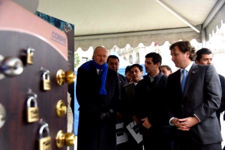 INTERVENCIÓN URBANA DE MINERÍA EN LA PLAZA DE LA CONSTITUCIÓN (44454780181)