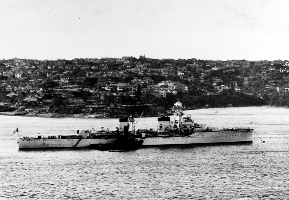 Italian light cruiser Armando Diaz on a visit to Sydney Oct 27th 1934 (49059417387)
