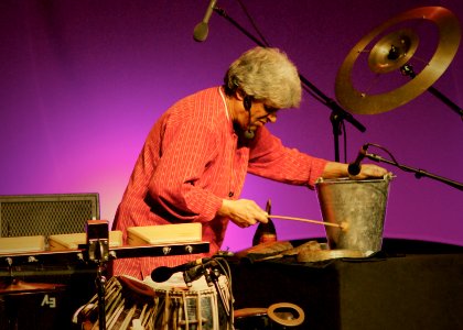 Jan Garbarek Group 13 maart 2010 SJU Utrecht - Trilok Gurtu (50683335332)