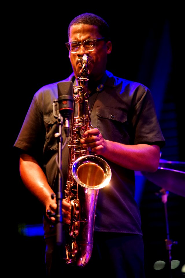 James Brandon Lewis Trio, 9 maart 2017 BIM – James Brandon Lewis (33388506493)