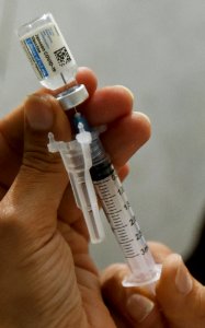 Janssen COVID-19 vaccine (2021) (cropped)