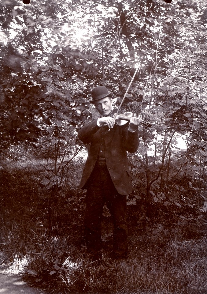 Jon-Erik Hall - SMV - MM 0285