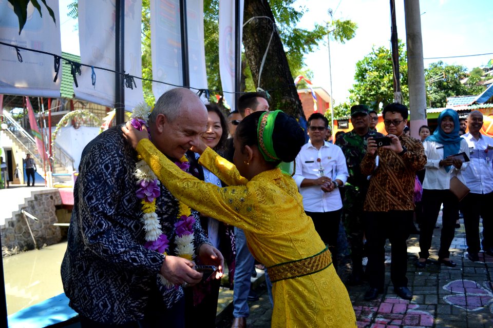 Kunjungan Dubes Donovan ke Jawa Tengah (39800591974)