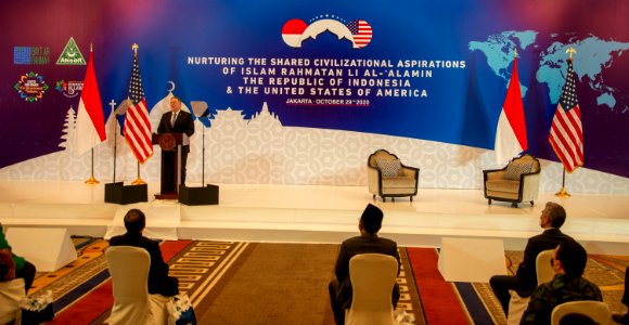 Kunjungan Menteri Luar Negeri AS Mike Pompeo ke Indonesia (50546586012)