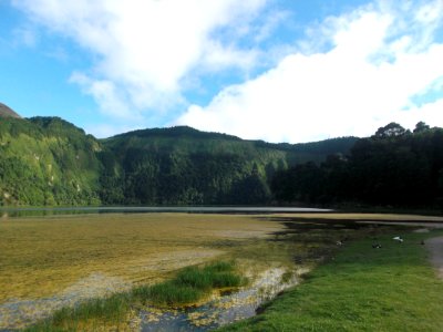 Lagoa Verde (31104776067)