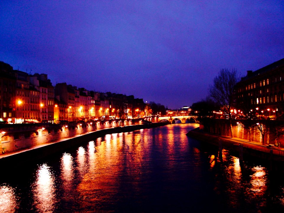 La Seine (30793752915)