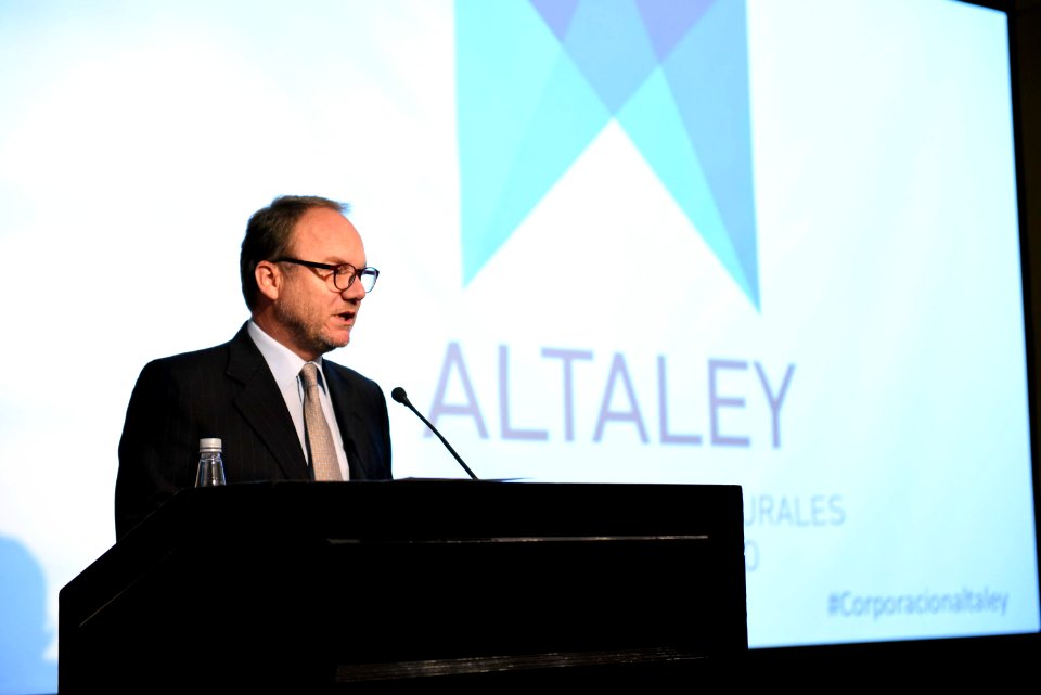 LANZAMIENTO DE LA CORPORACIÓN ALTA LEY (50396917868)