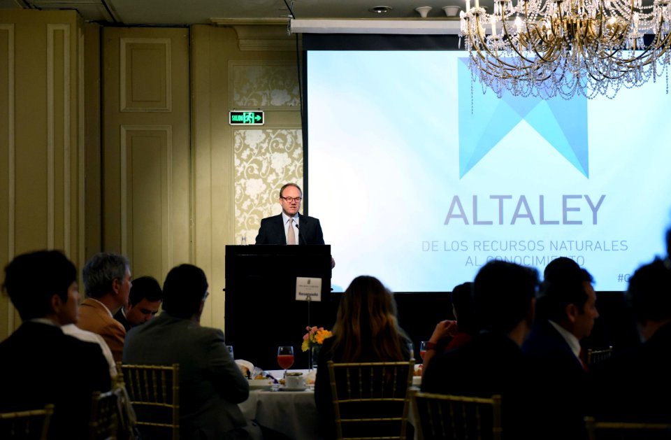 LANZAMIENTO DE LA CORPORACIÓN ALTA LEY (50397769772)