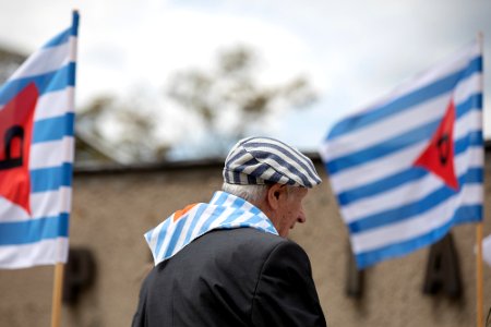 Polski więzień niemieckich hitlerowskich obozów i więzień w czasie II wojny światowej
