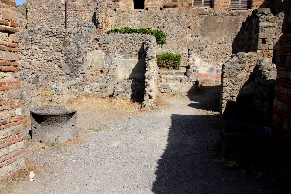 Pompeii Ruins (48440997917)