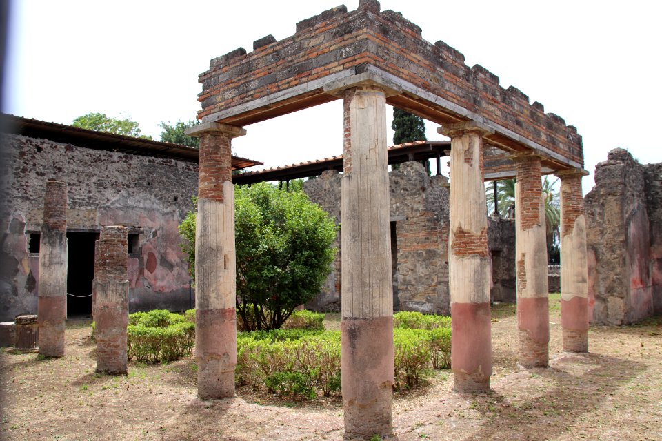 Pompeii Ruins (48443945707)
