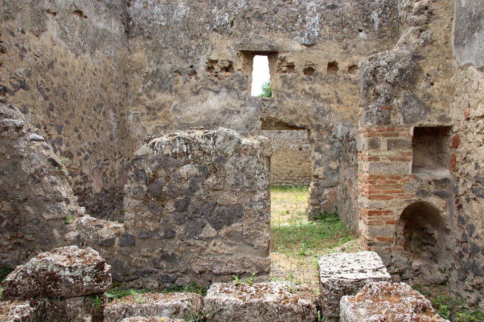 Pompeii Ruins (48443028987)