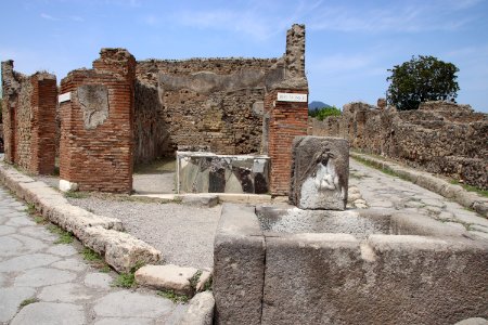 Pompeii Ruins (48443605686)