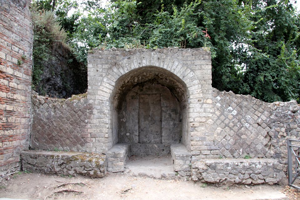Pompeii Ruins (48443873487)