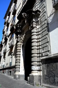 Portal (1621) by Vitale Finelli on project by Bartolomeo Picchiatti - Sansevero Palace in Naples (25435763904)