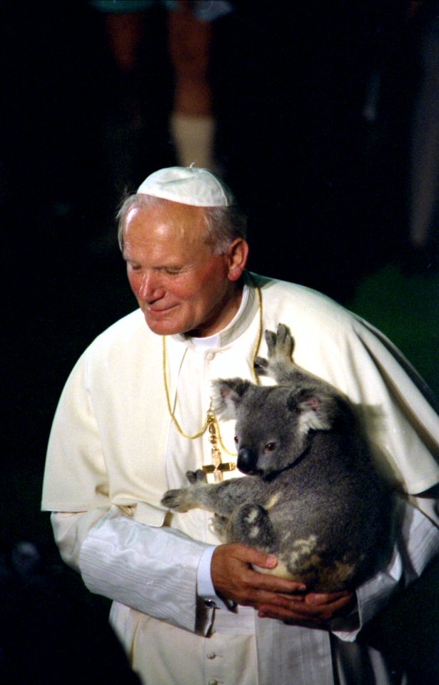 Pope John Paul II holding a koala, Brisbane, 25 November 1986 (35107201405)