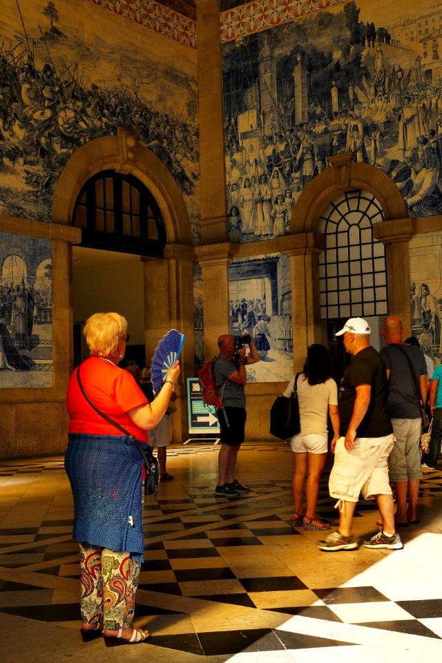 Porto Portugal 2016 P1290360 (37186642466)